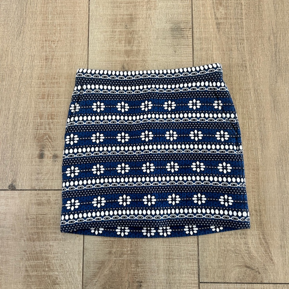 Jacquard mini skirt • j crew • 6